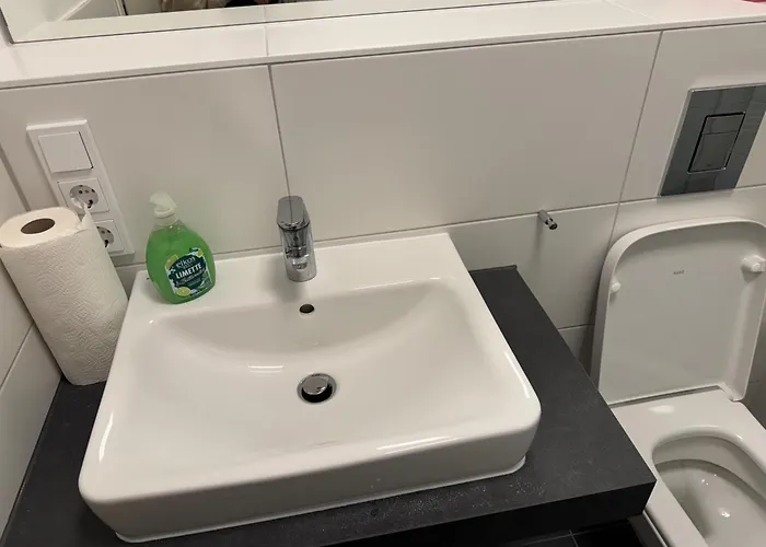 Skyline Adlershof - Premium Design And Full Kitchen * ברלין